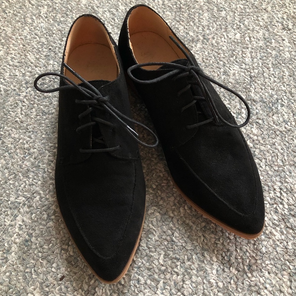 Mi.iM Black Suede Flats